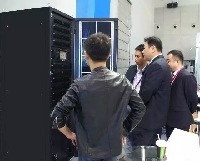惠州市惠陽區(qū)劉光濱區(qū)長蒞臨恩億梯展廳 惠州市惠陽區(qū)劉光濱區(qū)長蒞臨恩億梯展廳